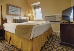  - Wyndham Bay Voyage Inn Jamestown