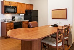  - Candlewood Suites Baytown - I-10, Exit 792