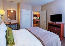  - Candlewood Suites Baytown - I-10, Exit 792