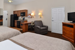  - Candlewood Suites Turlock - CA 99, Exit 215
