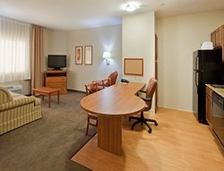  - Candlewood Suites Turlock - CA 99, Exit 215