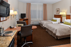  - Candlewood Suites Turlock - CA 99, Exit 215