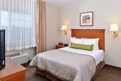  - Candlewood Suites Turlock - CA 99, Exit 215