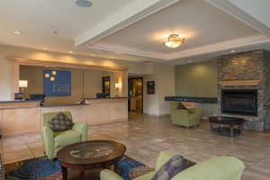 Holiday Inn Express Troutdale, OR - See Discounts