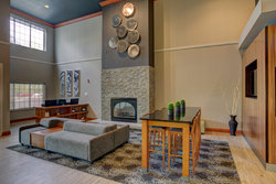  - Holiday Inn & Suites Airport Milwaukee - I-41 & I-94, Exit 316