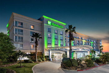 Welcome to the Holiday Inn & Suites College Station-Aggieland