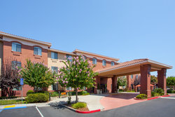  - Holiday Inn Express & Suites Davis - I-80, Exit 72