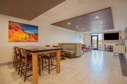  - Holiday Inn Express & Suites Davis - I-80, Exit 72
