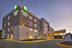  - Holiday Inn Express South Hill - I-85, Exit 15