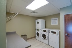  - Holiday Inn Express & Suites South Alabama University Area Mobile