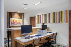  - Holiday Inn Express & Suites South Alabama University Area Mobile