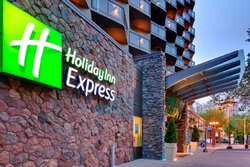  - Holiday Inn Express Downtown Edmonton