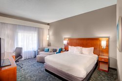  - Courtyard by Marriott Northeast Columbia - I-77, Exit 19