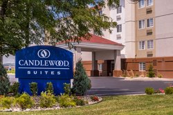  - Candlewood Suites West Topeka - I-70, Exit 356