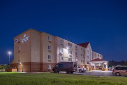  - Candlewood Suites West Topeka - I-70, Exit 356