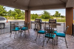  - Candlewood Suites West Topeka - I-70, Exit 356