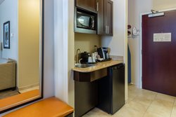  - Holiday Inn Express & Suites West Dallas - I-30, Exit 39