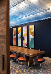  - Holiday Inn Express & Suites Riverfront East Peoria - I-74, Exit 94