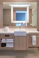  - SpringHill Suites by Marriott East Lansing - I-496, Exit 9