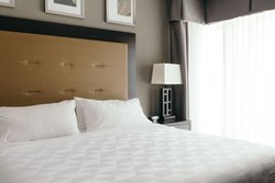  - Holiday Inn Express & Suites East Peoria - I-74, Exit 94