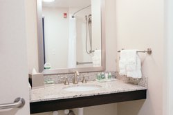  - Holiday Inn Express & Suites East Peoria - I-74, Exit 94