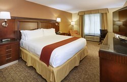  - Holiday Inn Express Sorrento Valley - I-805, Exits 27 & 27A