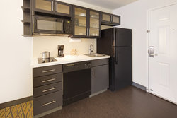  - Candlewood Suites Rogers - I-49, Exit 85