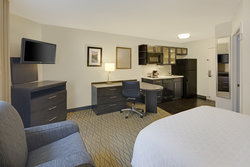  - Candlewood Suites Rogers - I-49, Exit 85