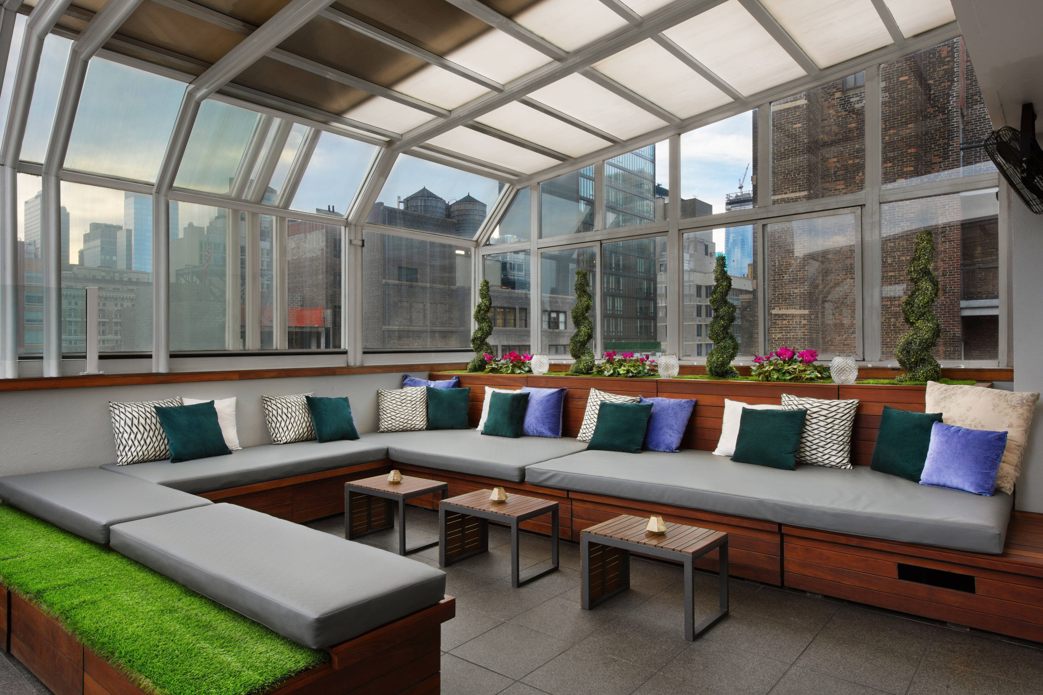 Top of the Strand - Covered Seating