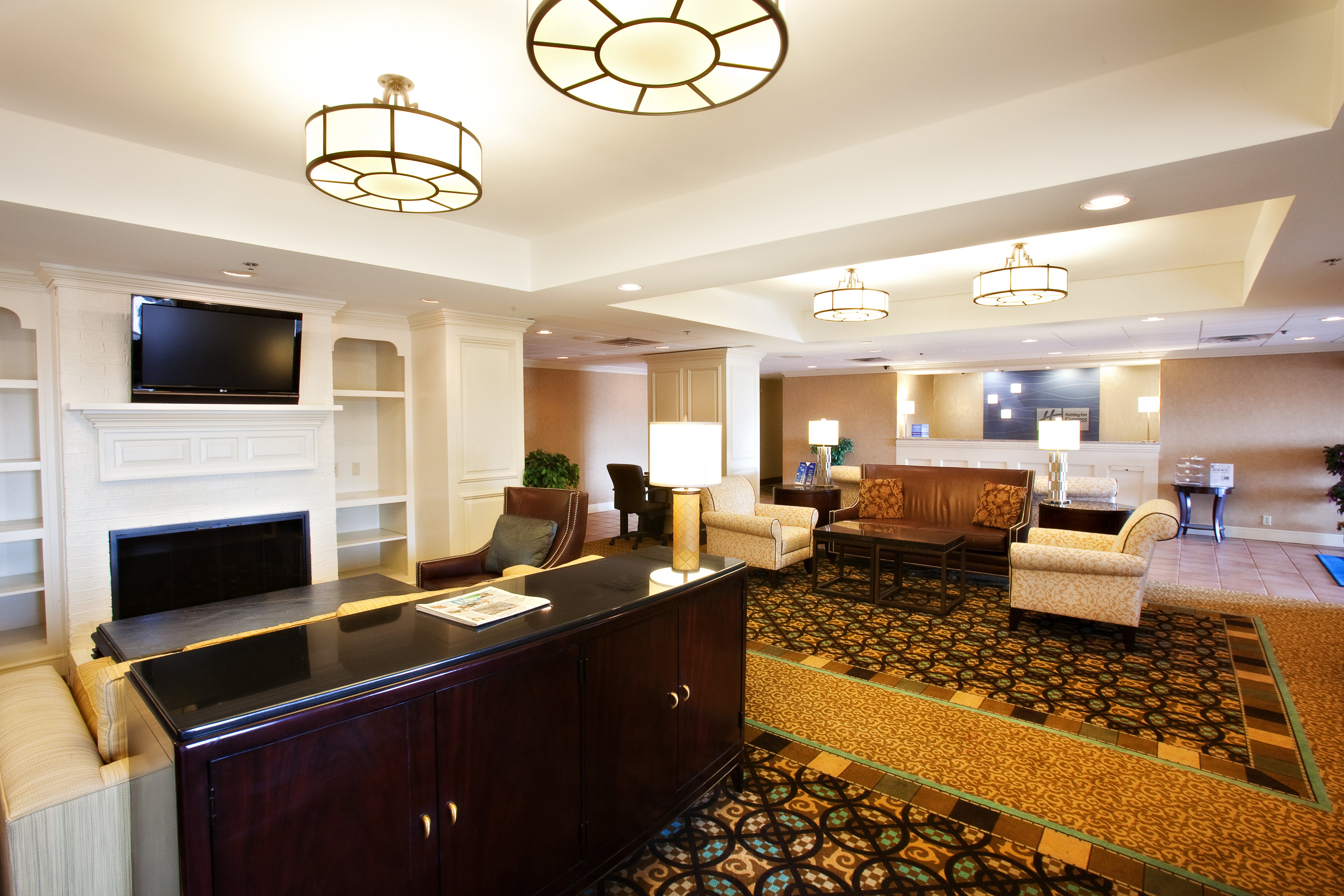Relax and unwind in the Holiday Inn Express lobby