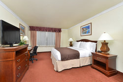  - Holiday Inn Rancho Cordova - US 50, Exit 18