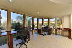  - Holiday Inn Rancho Cordova - US 50, Exit 18