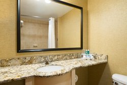  - Holiday Inn Express & Suites New York