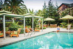  - Wine & Roses Hotel Lodi