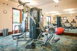  - Wine & Roses Hotel Lodi