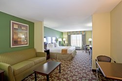  - Holiday Inn Express & Suites Dumas