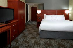  - Courtyard by Marriott Hotel Montreal Airport