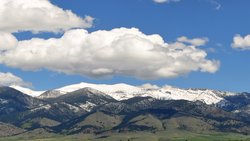  - Holiday Inn Express & Suites Belgrade - I-90, Exit 298