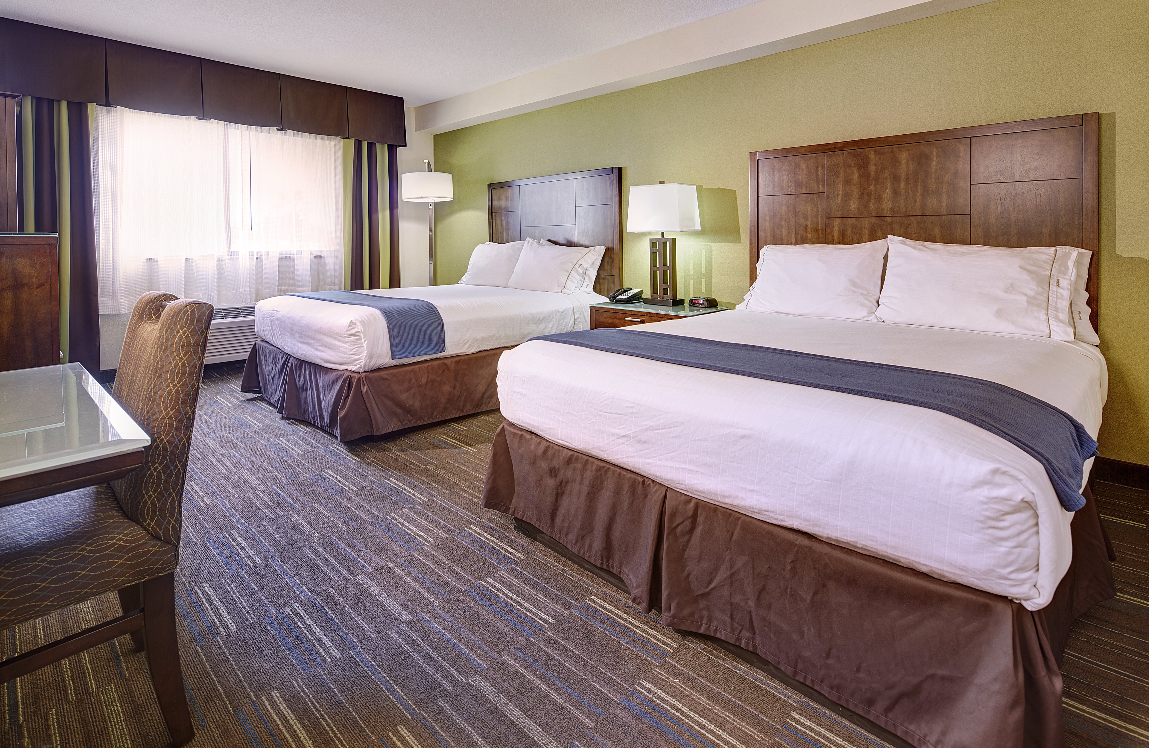 2 Queen Bed Room is perfect for families and business travelers.