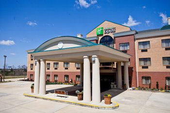 Holiday Inn Express Clanton