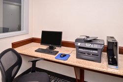  - Holiday Inn Express Clanton - I-65, Exit 205