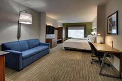  - Holiday Inn Express & Suites Waukegan