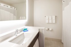  - Holiday Inn Express Convention Center Minneapolis - I-94, Exit 231B & 233A