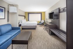  - Holiday Inn Express & Suites Bishop