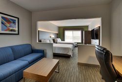  - Holiday Inn Express & Suites Waukegan