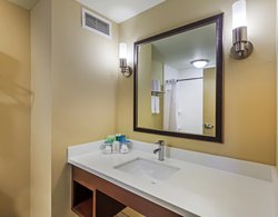  - Holiday Inn Express & Suites Eagle Pass