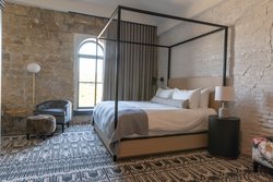  - Lora Hotel Stillwater