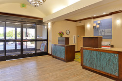  - Holiday Inn Express & Suites River Park Fresno