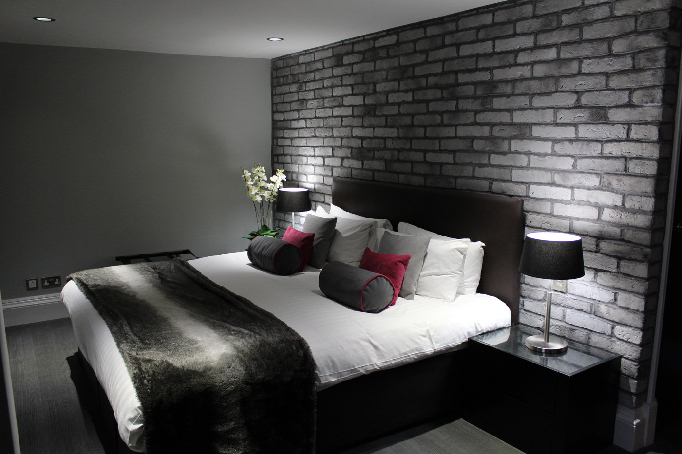 Grey Street Hotel-guestroom-Lord Collingwood Suite.jpg