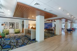  - Holiday Inn Express & Suites South Alabama University Area Mobile